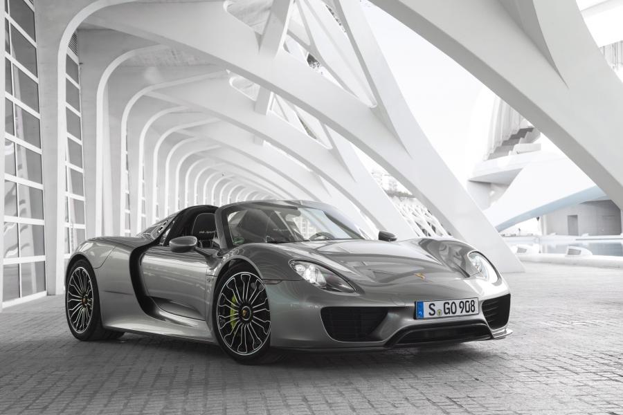  Porsche 918 Spyder 2014 года  (фото 111 из 111)